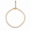 Signe Pearl Bracelet with approximately 5 mm cultured pearls and gold-plated 925 sterling silver